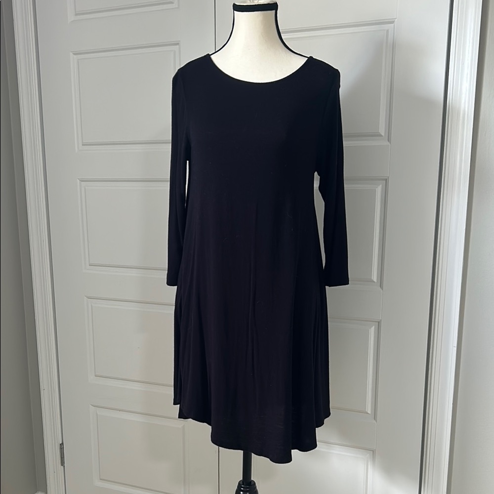 Black Long Sleeve Crew Neck Tunic